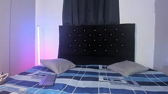 BellaDuval   online show from March 2026 03:09:02 AM