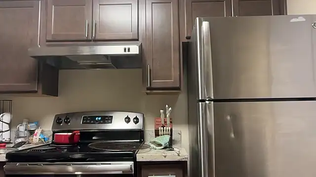 blondebunny999 999 online show from February 2026 02:12:02 AM