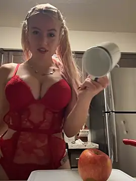 blondebunny999 999 online show from May 2026 05:57:01 AM