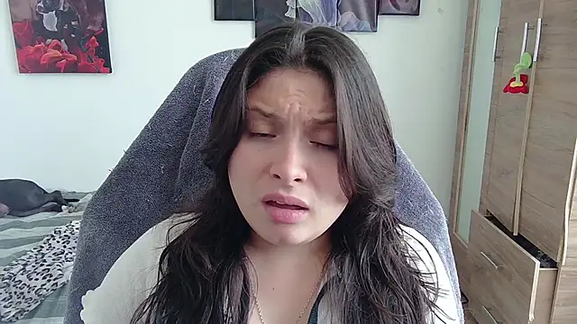 yessica gomez01 online show from April 2026 07:26:01 PM
