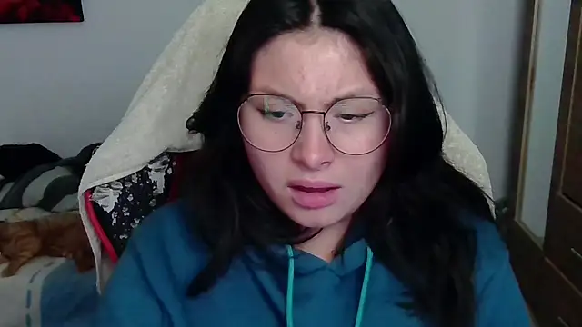 yessica gomez01 online show from May 2026 01:56:01 AM
