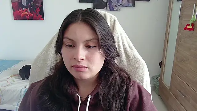 yessica gomez01 online show from May 2026 08:01:01 PM
