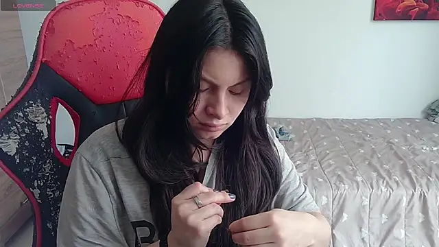 yessica gomez01 online show from January 2026 03:04:01 PM