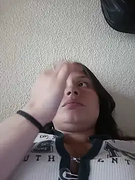 yessica gomez01 online show from June 2026 07:03:02 PM