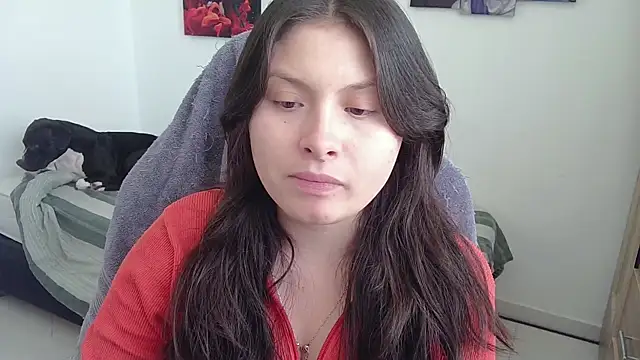 yessica gomez01 online show from February 2026 06:54:01 PM