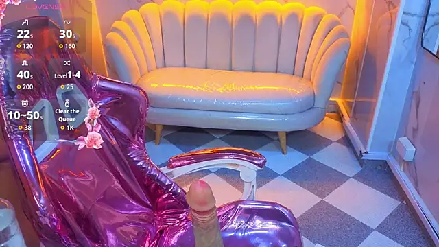 Clhoe b online show from June 2026 08:07:02 PM