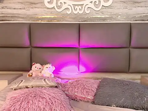 Snapshot of Little_Mayy chatting on February 2026 12:12:01 PM Little Mayy online show from February 2026 12:12:01 PM