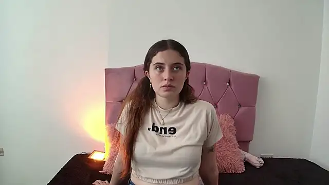 Cherry Boomxx online show from February 2026 05:57:01 PM