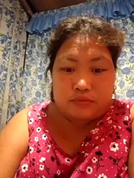 Snapshot of pinay_rose14 chatting on May 2026 01:47:02 PM pinay rose14 online show from May 2026 01:47:02 PM