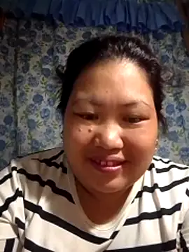Snapshot of pinay_rose14 chatting on June 2026 11:32:02 PM pinay rose14 online show from June 2026 11:32:02 PM