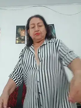 DaisyPassio online show from June 2026 02:56:02 PM