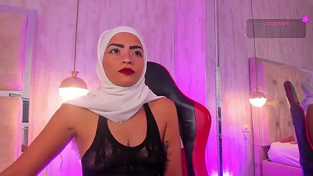 VeronicaFlowers  online show from February 2026 08:37:01 PM