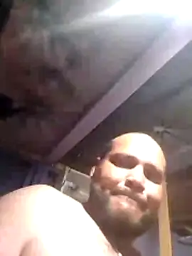 Guanatos13 online show from March 2026 04:01:02 AM