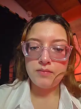 Mia Franklyn online show from February 2026 02:11:01 AM