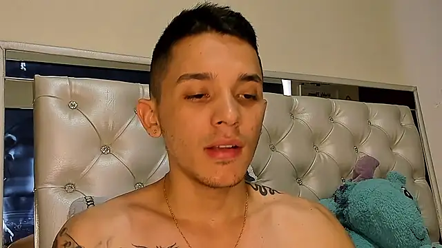  Ander Xx online show from January 2026 07:06:02 PM