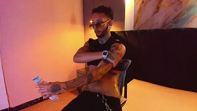 axel valtier online show from January 2026 04:38:01 AM