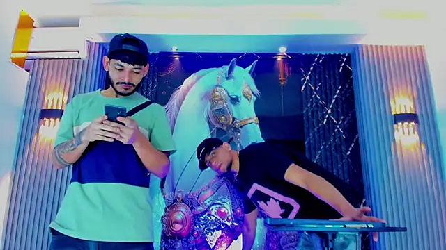 The Gods In Diamonds online show from January 2026 04:38:02 AM