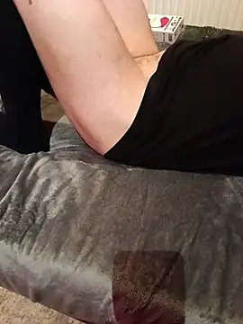 Snapshot of Masztisfiu2 chatting on February 2026 08:27:02 AM Masztisfiu2 online show from February 2026 08:27:02 AM