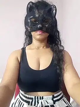 cutehotwife online show from April 2026 05:52:02 PM