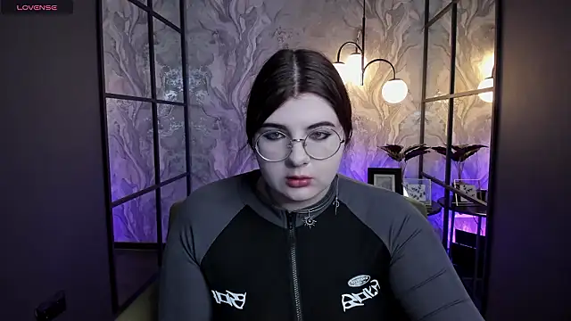 Siena aa online show from February 2026 08:30:02 PM