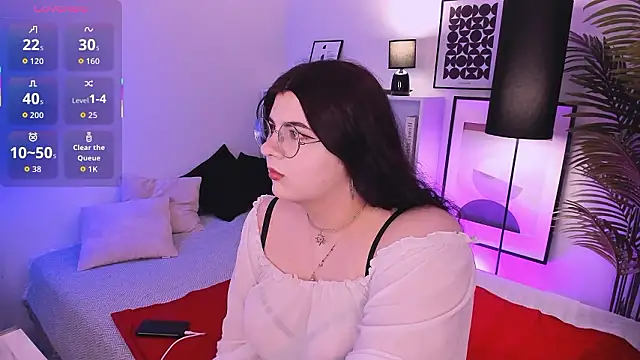 Siena aa online show from March 2026 09:09:01 PM