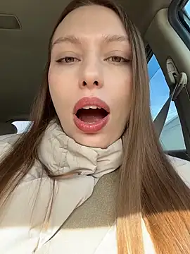 LeiaMood online show from March 2026 04:52:02 AM