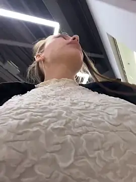 LeiaMood online show from April 2026 05:55:01 AM