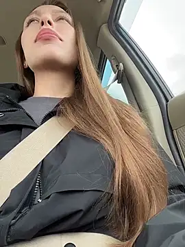 LeiaMood online show from April 2026 05:23:01 AM