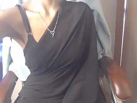 Velvet Queen  online show from January 2026 05:44:02 AM