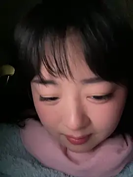 Snapshot of Mloy-01 chatting on February 2026 03:01:02 PM Mloy-01 online show from February 2026 03:01:02 PM