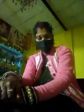 Snapshot of Pooja_rathor chatting on January 2026 03:37:01 PM Pooja rathor online show from January 2026 03:37:01 PM