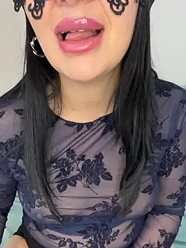 melissiaayzem online show from March 2026 10:13:01 AM