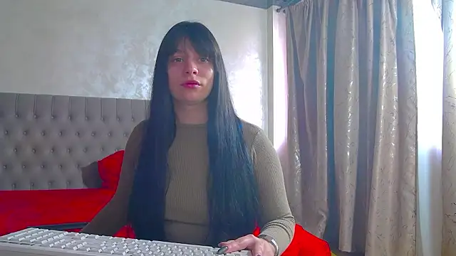 MaddyAllure online show from February 2026 01:33:01 PM