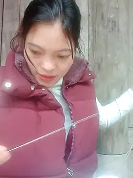 Snapshot of jjennyyy chatting on February 2026 02:18:01 AM jjennyyy online show from February 2026 02:18:01 AM