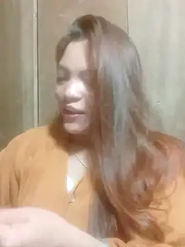 Snapshot of jjennyyy chatting on May 2026 02:15:02 AM jjennyyy online show from May 2026 02:15:02 AM