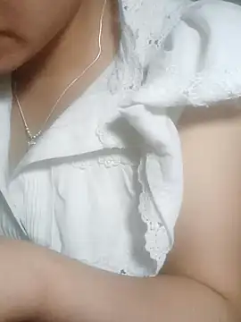 Snapshot of jjennyyy chatting on April 2026 10:49:02 PM jjennyyy online show from April 2026 10:49:02 PM