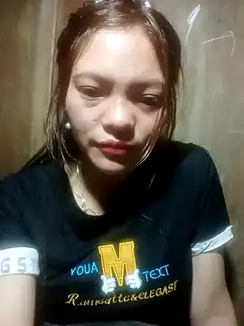 Snapshot of jjennyyy chatting on February 2026 06:41:01 PM jjennyyy online show from February 2026 06:41:01 PM