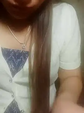 jjennyyy online show from April 2026 01:03:01 PM