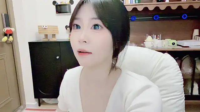 Onefiona online show from June 2026 11:59:02 AM