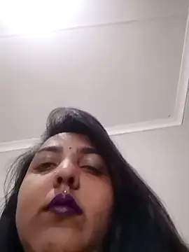 IndianBearxx online show from June 2026 06:19:02 PM