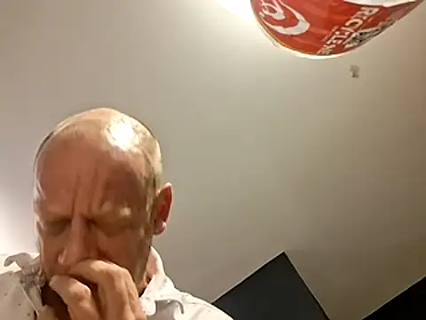 mikman100 online show from February 2026 05:43:01 AM