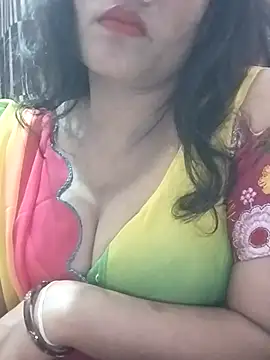 Snapshot of Zaara101 chatting on July 2026 06:19:02 PM Zaara101 online show from July 2026 06:19:02 PM