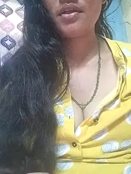 Snapshot of Zaara101 chatting on April 2026 03:30:01 AM Zaara101 online show from April 2026 03:30:01 AM