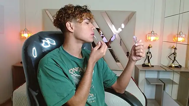 Anyelo Twink online show from March 2026 04:45:01 AM