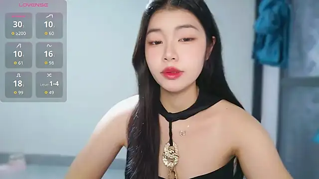 -XiaoYu-777 online show from February 2026 07:27:02 AM