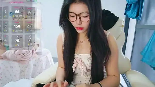 -XiaoYu-777 online show from March 2026 08:20:01 AM