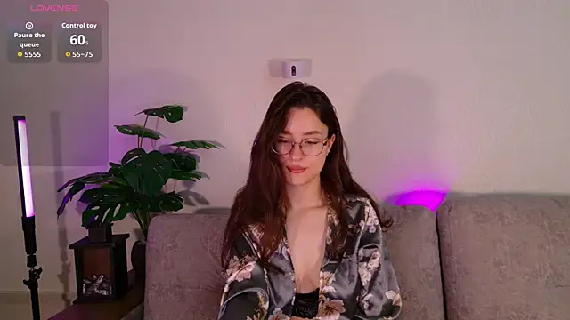 classy     online show from June 2026 04:17:02 PM