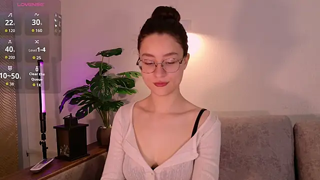 classy     online show from June 2026 03:01:01 PM