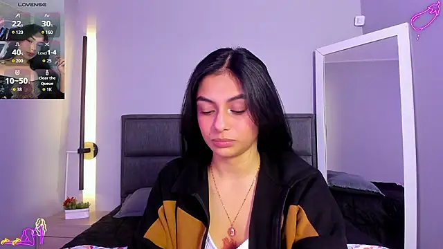 lilith petit  online show from March 2026 12:21:01 PM