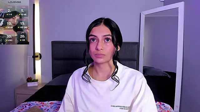 lilith petit  online show from March 2026 01:26:01 PM